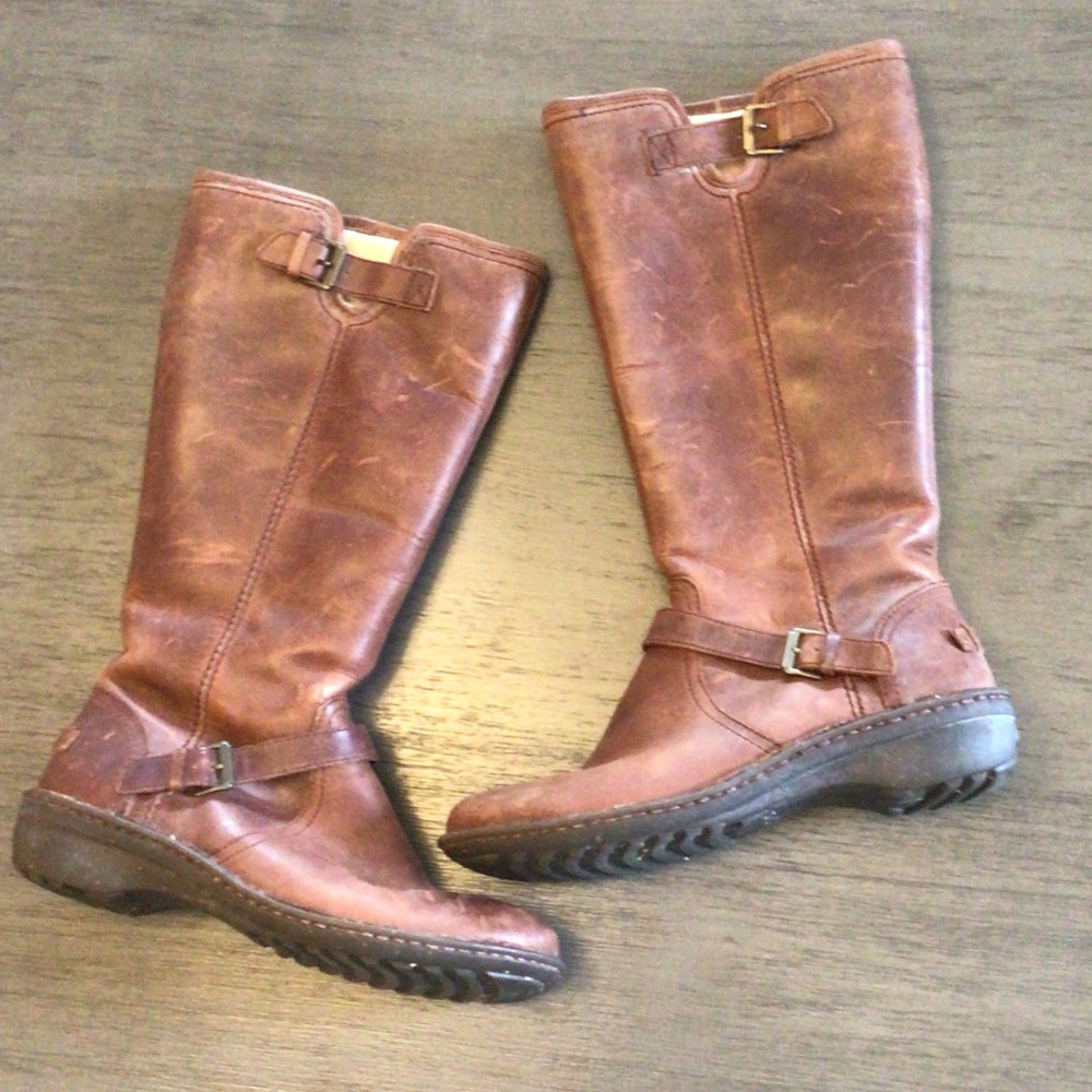 UGG Chestnut Leather Winter Riding Boots Women’s 9